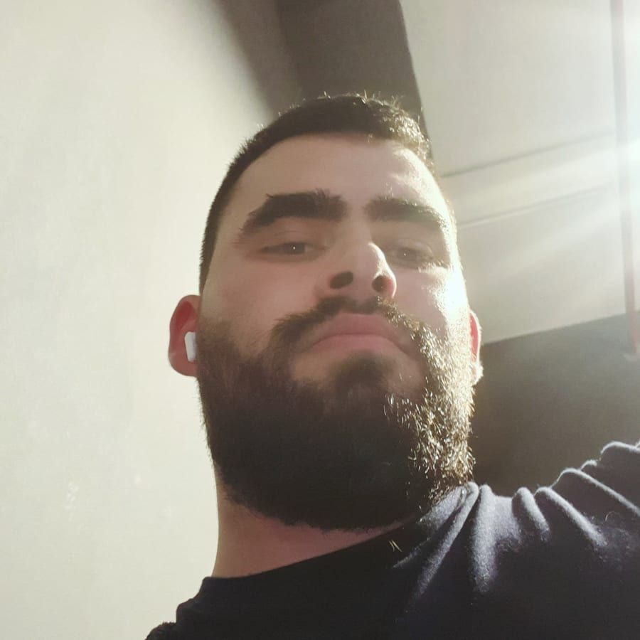 Profil von Keryane